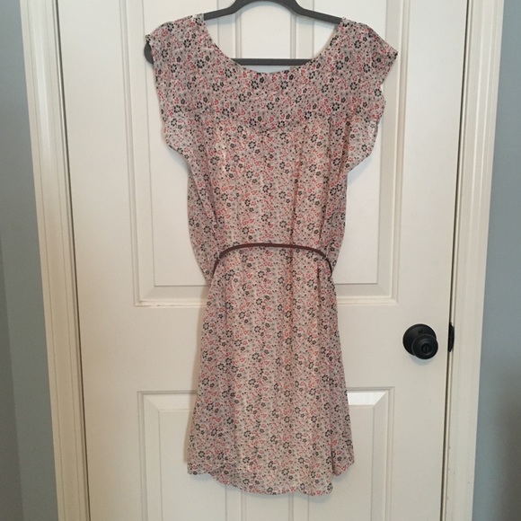 Patterson J Kincaid Belted floral dress - Picture 3 of 6